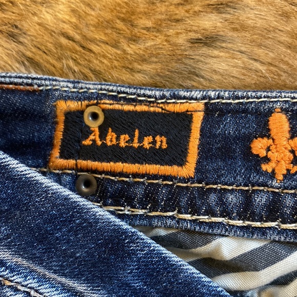 Size 26 Rock Revival Jeans - Picture 6 of 10